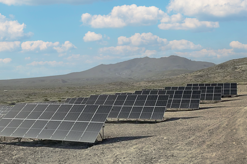 PARQUE-FOTOVOLTAICO-EL-ALAMITO-2-1024x683