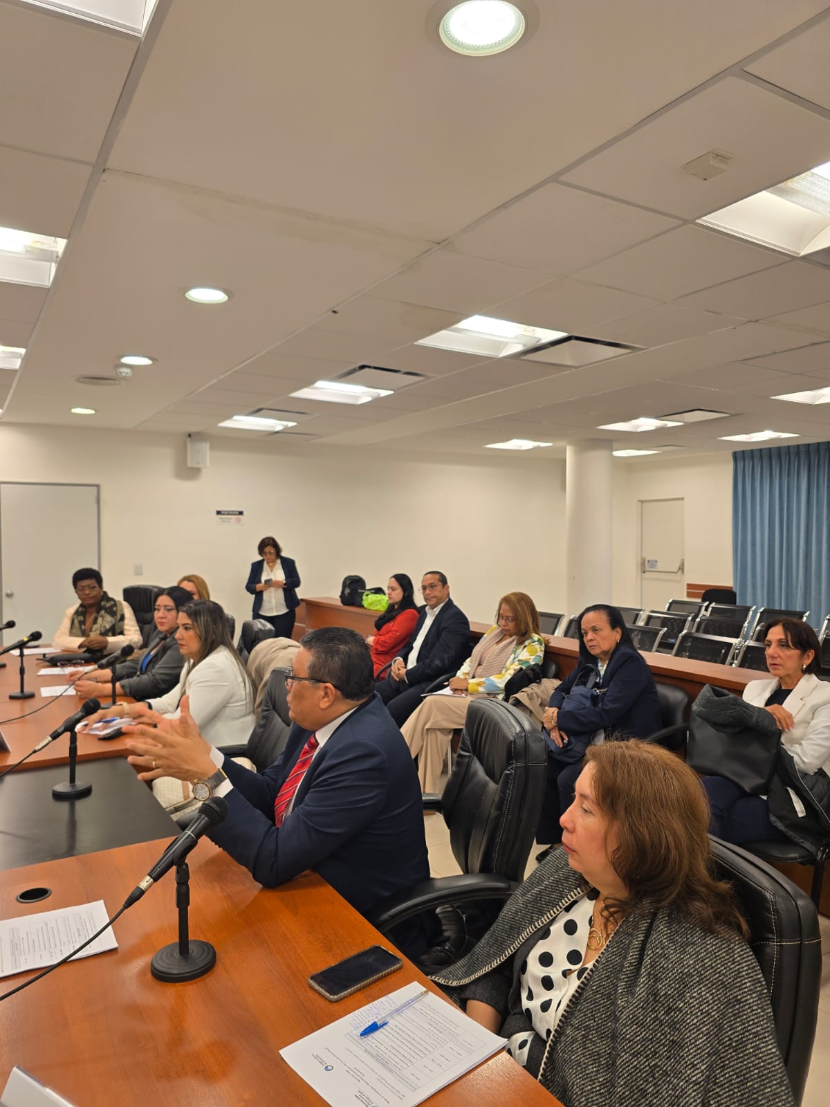 e59545ff-b1b9-490b-ae4f-624a2ec33547