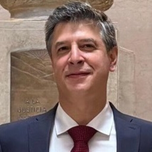 Retrato del Dr. Roberto Glorio