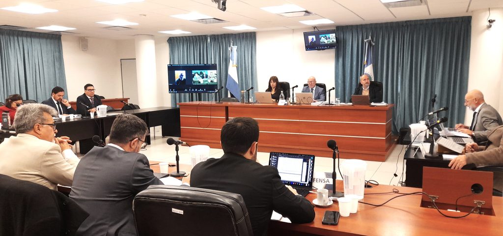 imagen de la sala 12 de la ciudad judicial mientras se desarrolla la audiencia de impugnación