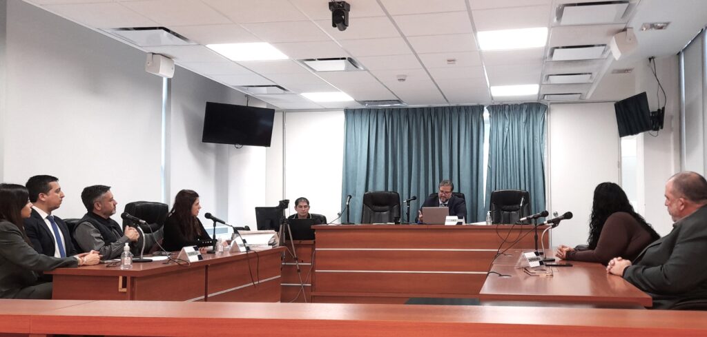 Audiencia de comunicación del veredicto resuelto por el juez Juan Guaita